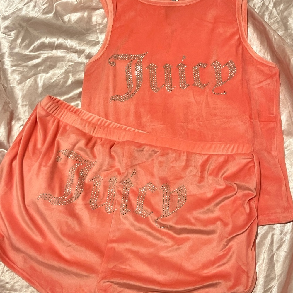 Juicy Couture Pajamas Tank Top and Shorts Lounge Set Pink Lemonade